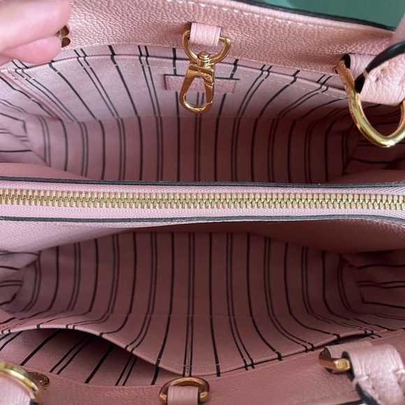 ❌SOLD❌ Louis Vuitton Montaigne BB Empreinte Leather Rose Poudre Crossbody Bag - Picture 13 of 17